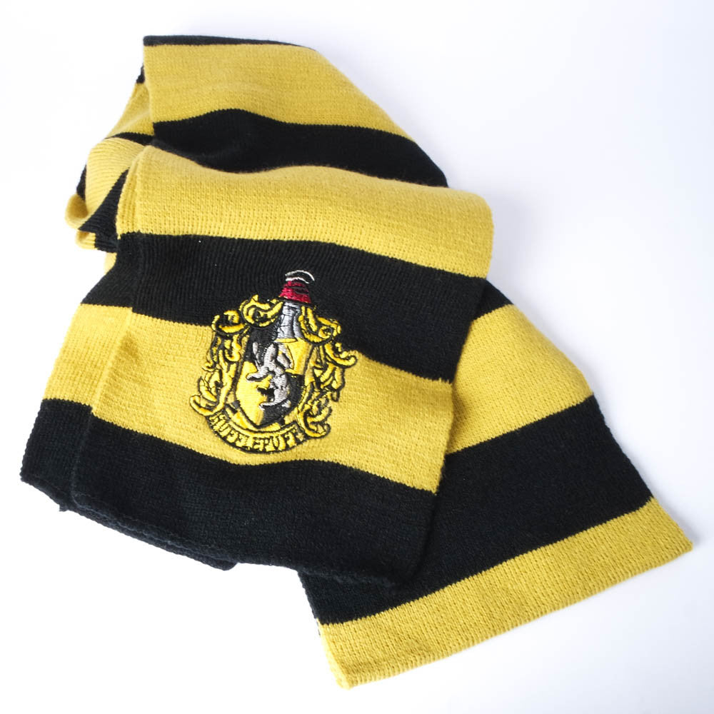 Hogwarts House Scarf - Props and Collectibles