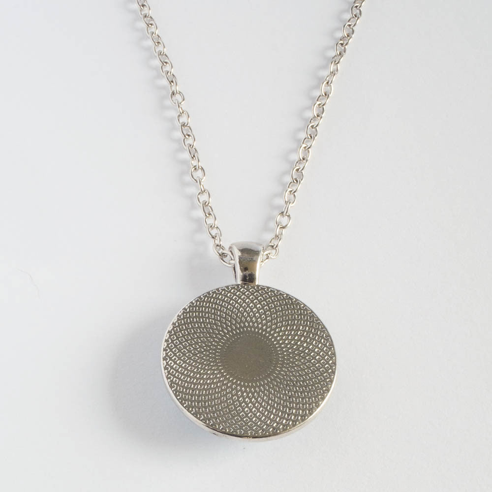 Iron Man's Arc Reactor Necklace - Props and Collectibles